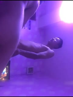 分享露臉小母狗老婆①