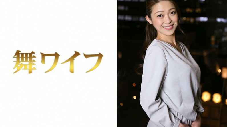 重磅福利 亲亲抱抱，到了床上就变骚鸡[03:54]