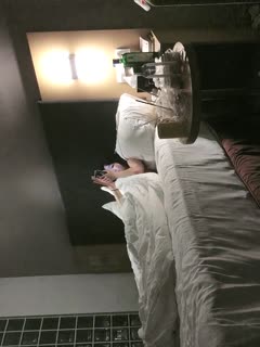 要baba把精液全都射在母狗的騷逼裏 嗜精液如命的反差騷貨