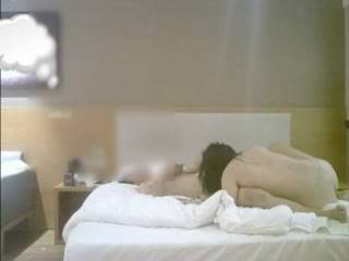 FSDSS827 从前就喜欢的同学成为No.1风俗妹 选项全开发射无限制本番做爱的同居生活3日间 _三葉千春_中文字幕_AV__converted..mp4