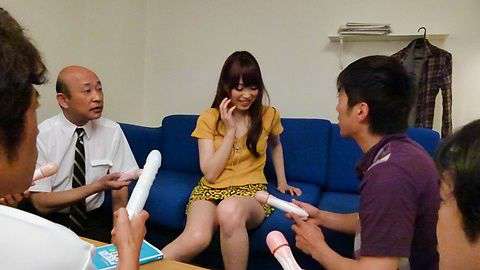 原創 [有碼] 【MP4 3.29GB】HMN763 美少女學生繼妹翹臀小穴誘惑我中出內射《FHD中文》