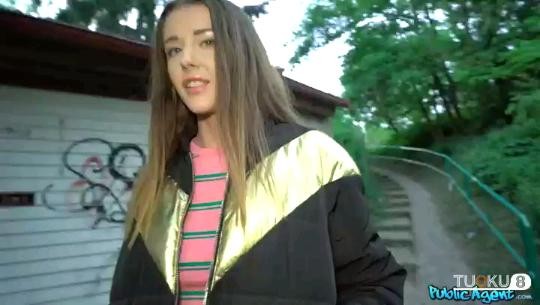 S級模特巨乳全開 突擊魅惑化妝師 仙兒媛