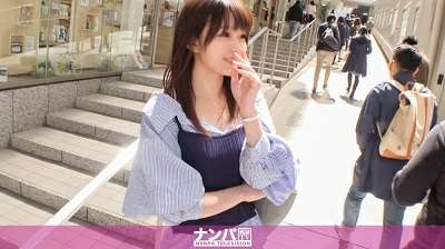 饥渴继妹跪求哥哥射满嘴，小嘴张开渴望精液浇灌！