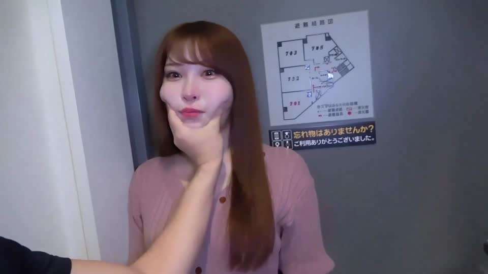 [有碼] [HD] ADN745 把老婆奉獻出去，還是被公司開除。被逼到絕境的選擇，只能把妻子獻給絕倫上司的順從溫泉旅行 夏目彩春 [中文字幕]【MP4 5.13GB】