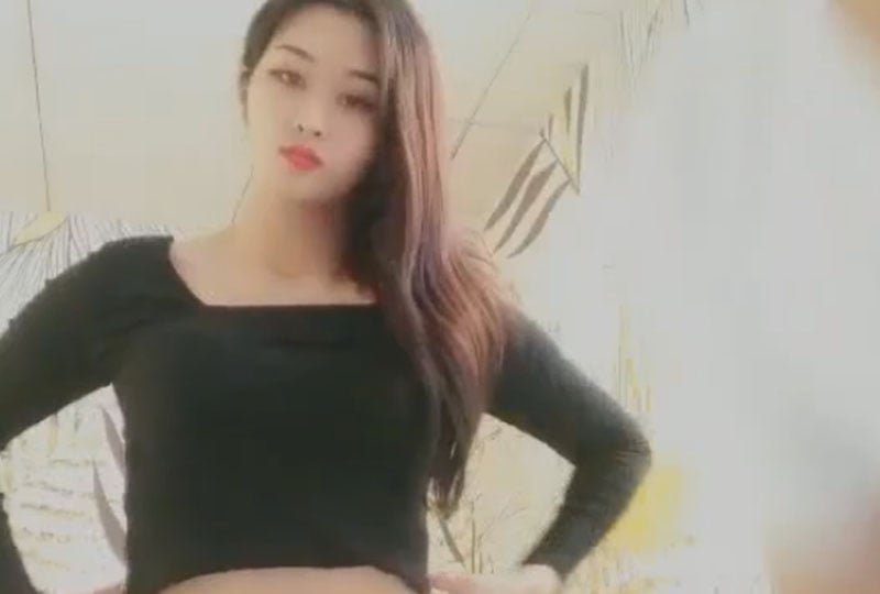 【好片分享】约炮985大学舞蹈生校花，爸爸操我，调教大二校花，晚自习偷跑出来伺候主人。[33:35]