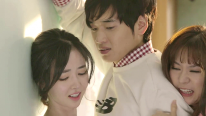 阿野近距离观看女友被别人内射 Watch for free