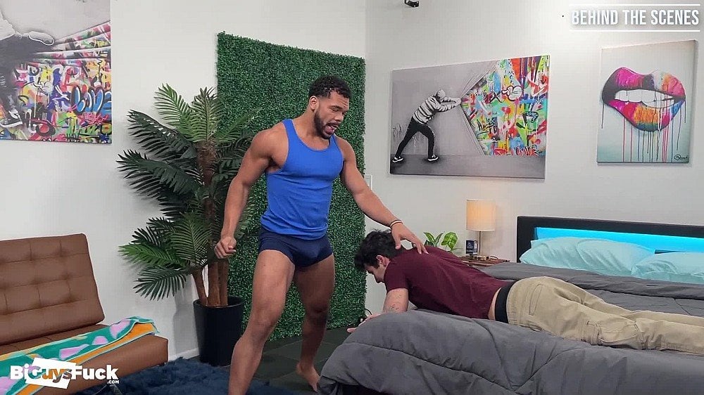 VIDEO105 video_105 指でまんことアナルをもてあそばれて 20220217 Info Only