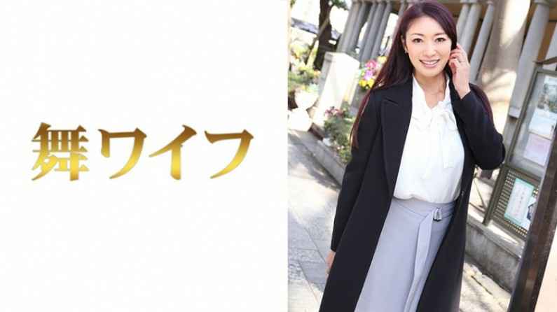 [HD 6.68G] [中字] MIDA319 修长美腿与高叉泳装散发的致命诱惑 受不了新部长那嵌入小穴的淫靡V字线条挑逗 直接隔着泳装无套插入的中出性交 新有菜 (破解)