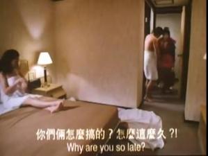 热恋情侣出租屋做爱自拍 男友体能超级好 记录着他们最原始的欲望和最真实的欢愉 A片