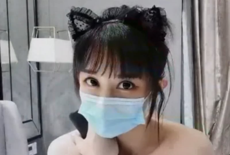 FC2PPV1231967长相甜美可爱女大学生