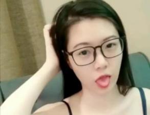 [有碼] [HD] JUR539 跟兒子的朋友已經持續五年愛人的關係。跟小鮮肉玩火 陷入在中出高潮裡面的我 岬光莉 [中文字幕]【MP4 5.75GB】