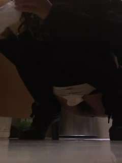 网红嗑药轮奔到派出所继续摇？嗨大被轮肏！发廊洗头妹自慰完用洗头池洗B？医院实习生拍美女阴部检查？还有最真实的轮奸