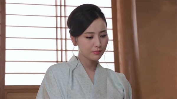 HMN446C 100cmヒップ北野未奈の卑猥な尻コス5シチュで 精子ぶっこ抜き中出し誘導する至高のデカ尻オ