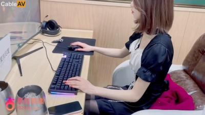 虐操水蛇腰跟波浪胸嫂子太好看了 爆操狂喷