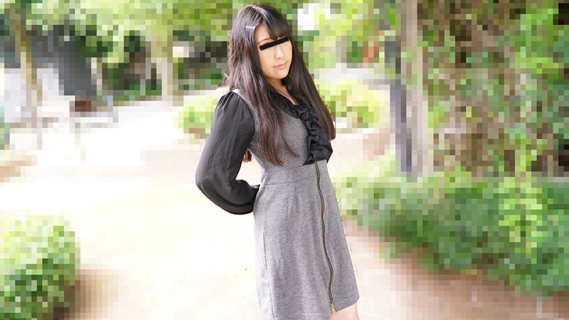 【独家剧情演绎】淫荡的房东太太勾引男大学生，饥渴难耐的房东太太