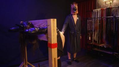 女士不尋常的Shiraiwa Fuyumo