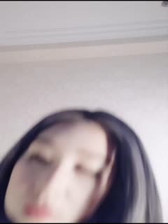 HMN429 中文字幕 觉得弟弟的关西腔女友很可爱，发现她对我有兴趣，于是强行把与弟弟的约会时间改到晚上，把她带到旅馆疯狂中出。 新井里真 新井リマ