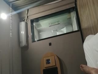 TIKB215 素人里垢女子File01 极品清纯素人沦陷 被巨根爆操到淫水狂喷 内射颜射双连发