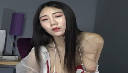 原創 [有碼] [中字]JUR024 最强新人Madonna，瞬间迷倒众生的H罩杯31岁人妻AV出道。