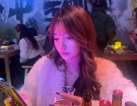 海角社区.去KTV把姐姐给灌醉顺其自然就强奸